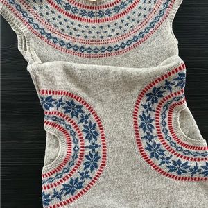 Fair Isle Sweater in Winter Snowflake (sm)